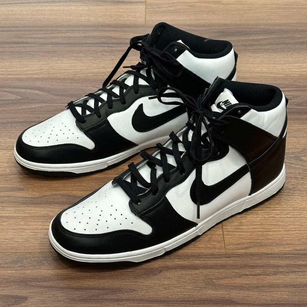 Nike Dunk High Retro Sneakers in White/Black Size 15